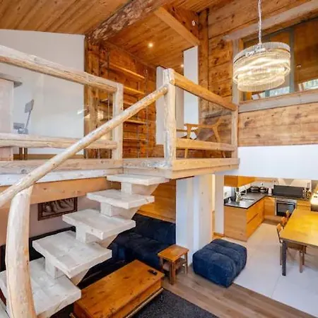 Chalet Marmotte Mountain Pic *