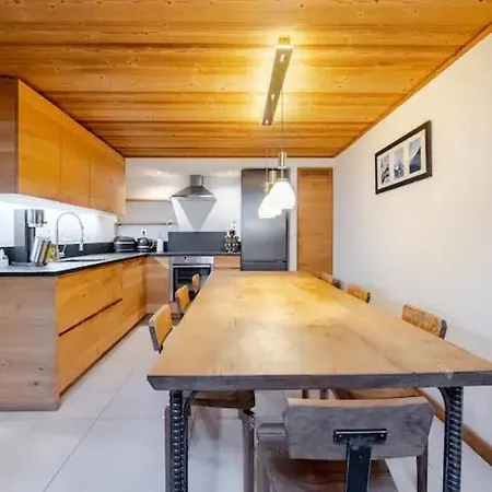 Marmotte Mountain Pic Chalé Chamonix